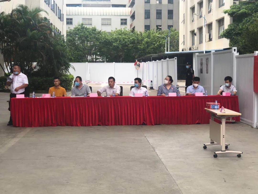 防患于未“燃”，產(chǎn)服公司組織開展消防演練01