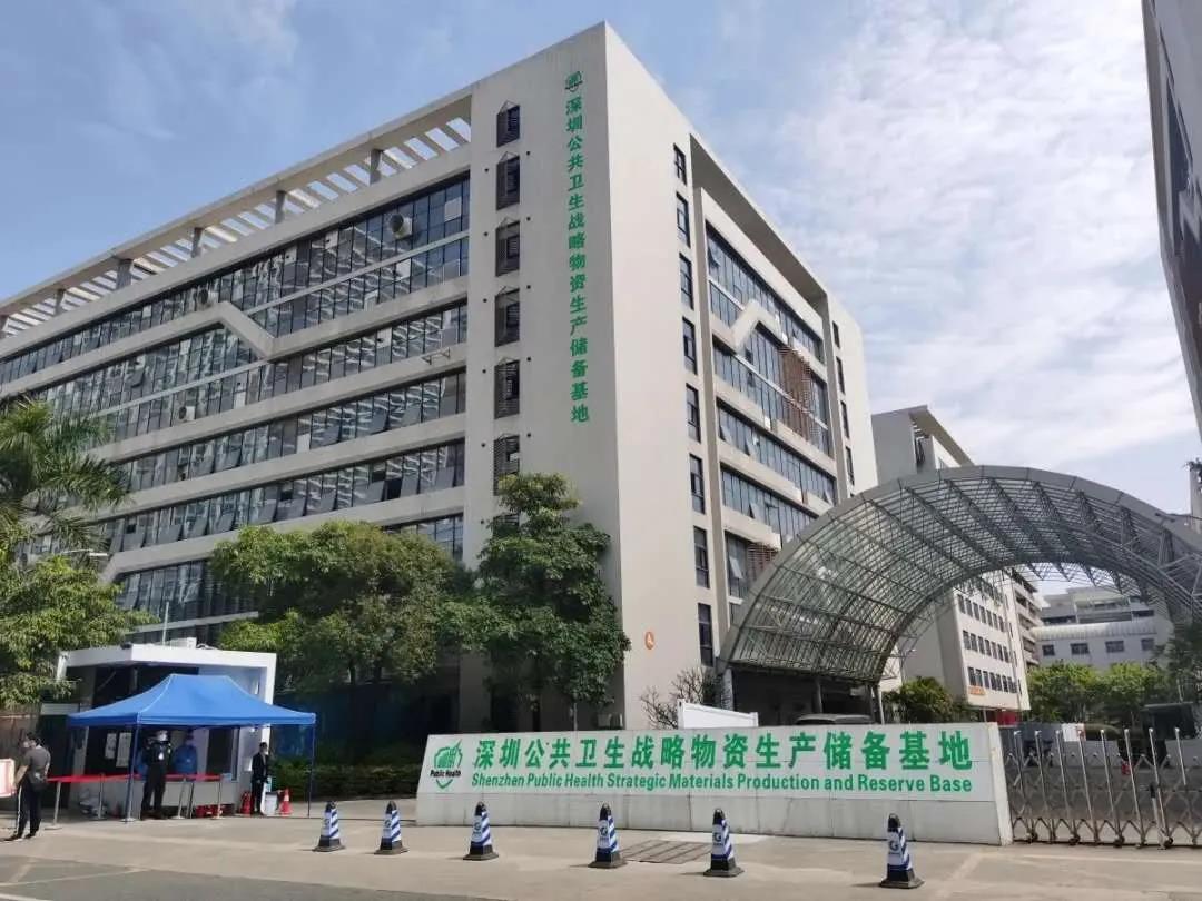 防患于未“燃”，產(chǎn)服公司組織開展消防演練05